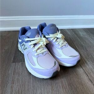 New Balance 2002R Nergy Sneakers Running Shoes Anthro Purple White Size 5 6.5